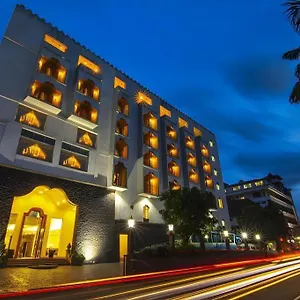 Hotel Royal Kandyan Kandy
